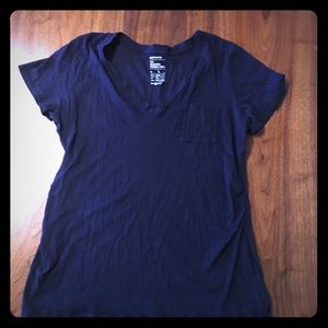Gap Maternity V-Neck T-shirt